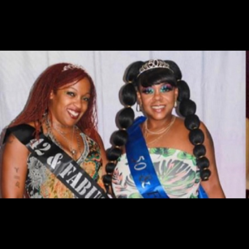 Meet your Posher, Nyalsha Ayers & Tyja Little  ( LadyLeo’s consignment)